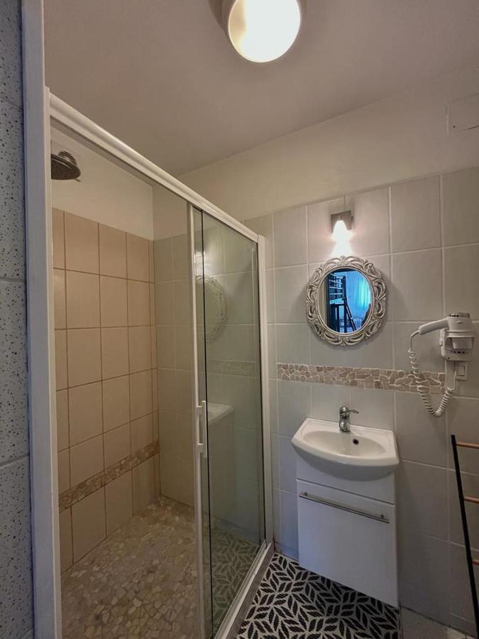 Apartment En Rez De Beausite