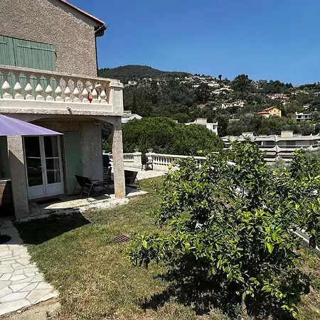 Appartement En Rez De Villa Beausite Mandelieu Exterior foto