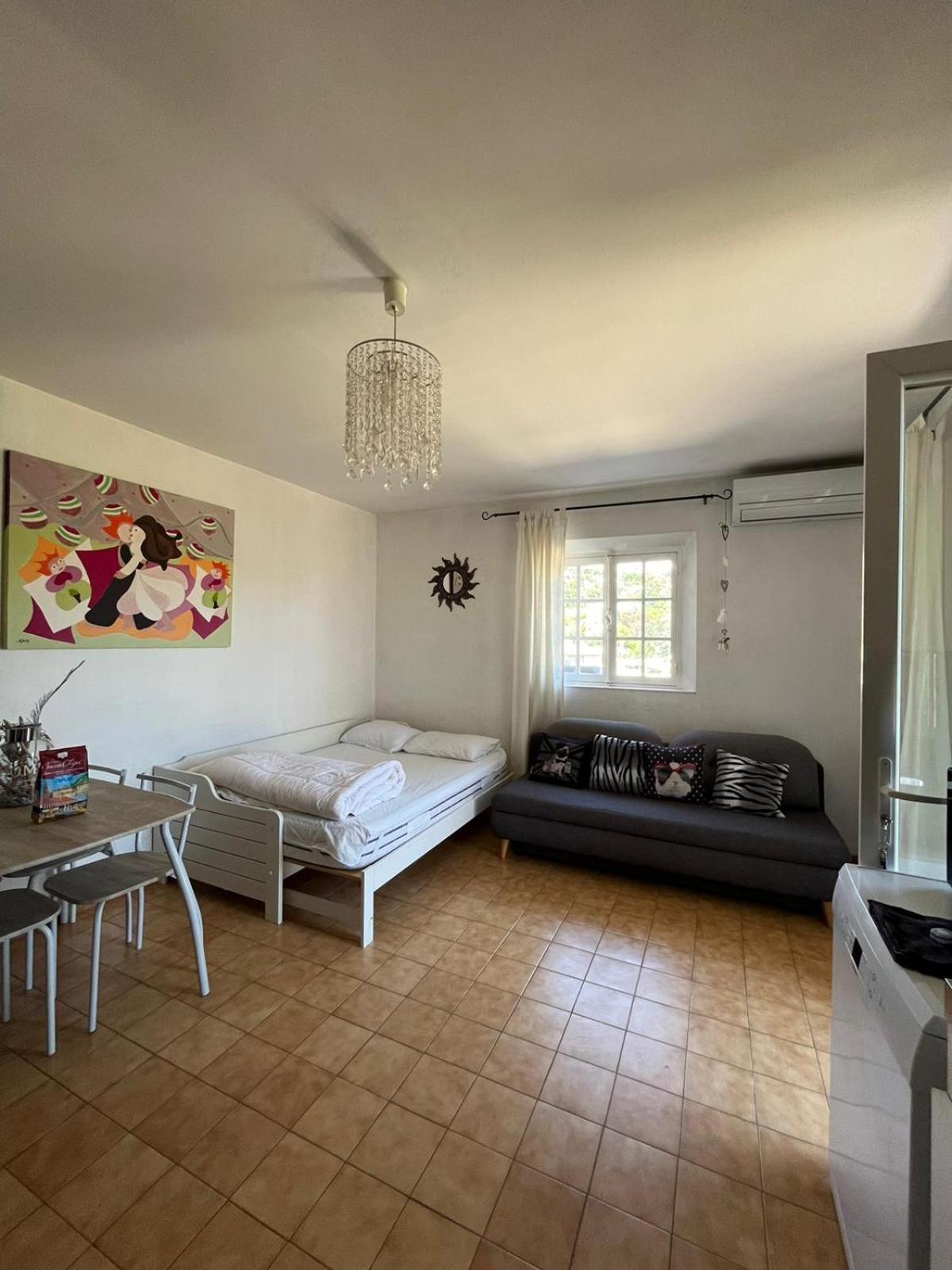 En Rez De Beausite Apartamento